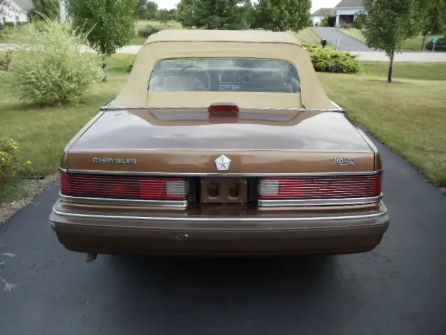 1986 chrysler lebaron base convertible 2-door 2.2l