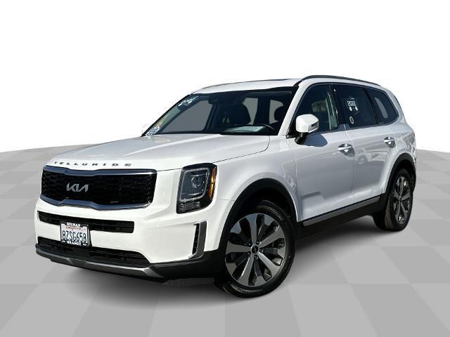 2022 kia telluride s