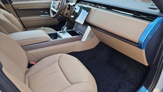 2025 Land Rover Range Rover