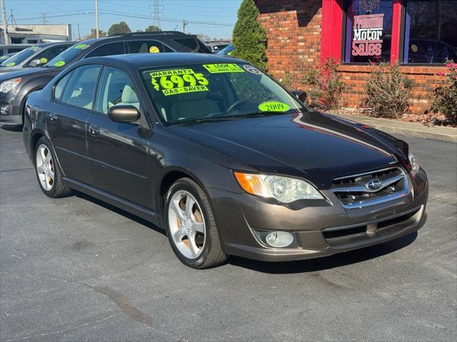 2009 subaru legacy base
