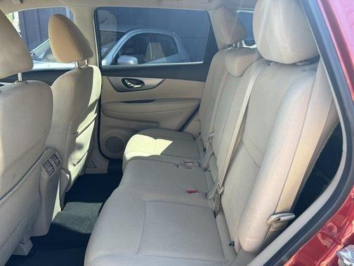 2016 nissan rogue