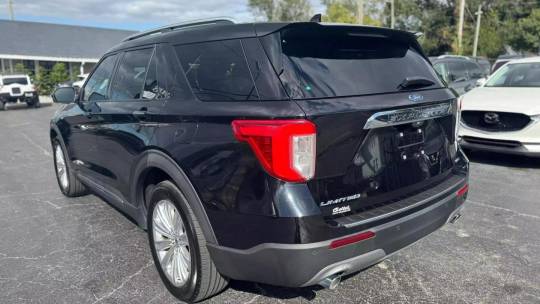 2020 Ford Explorer