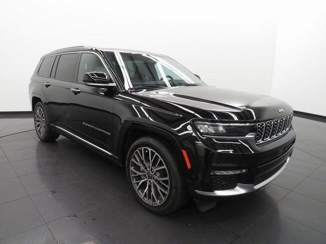 2022 jeep grand cherokee l summit in galvez, louisiana