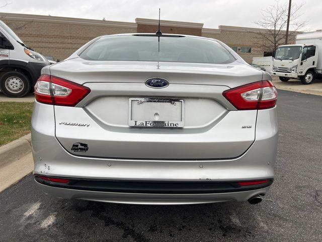 2013 ford fusion se
