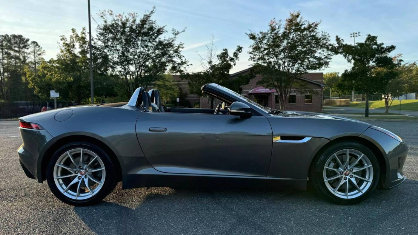 2018 jaguar f-type 296hp