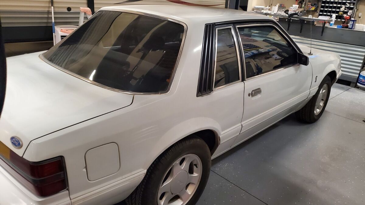 1986 ford mstang ssp