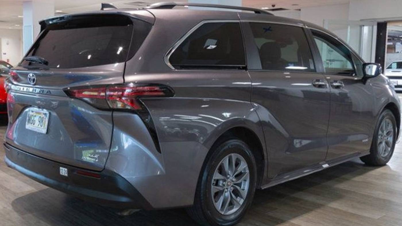 2021 toyota sienna