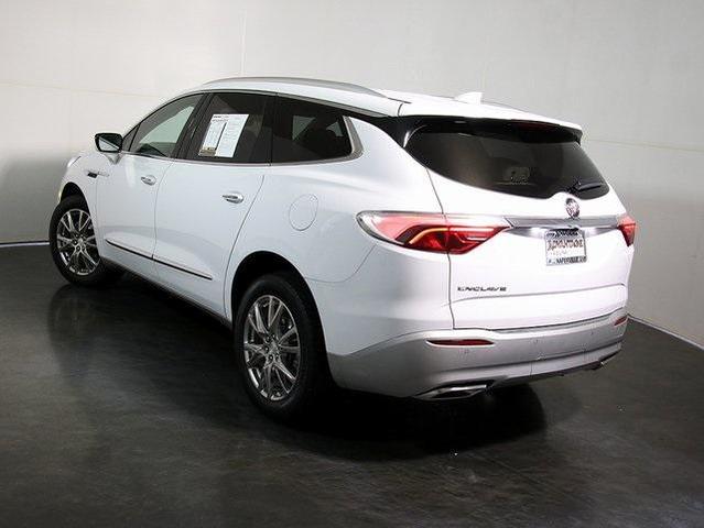2022 buick enclave premium