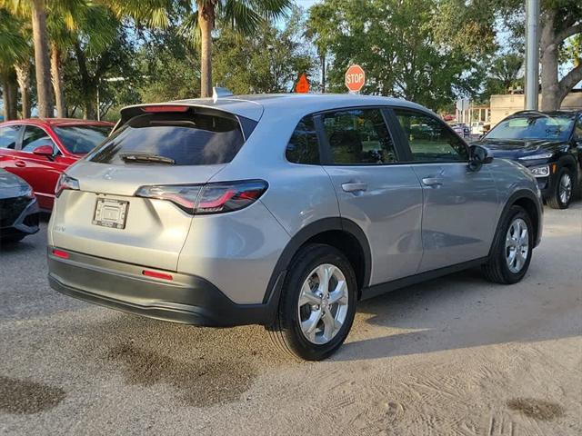 2024 honda hr-v lx