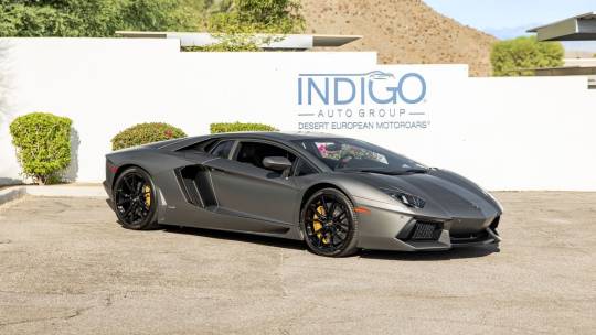 2015 Lamborghini Aventador