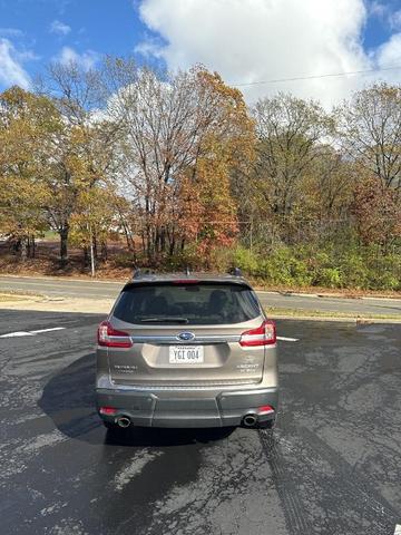 2022 subaru ascent limited 7-passenger
