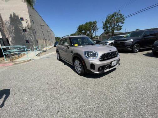 2024 mini countryman