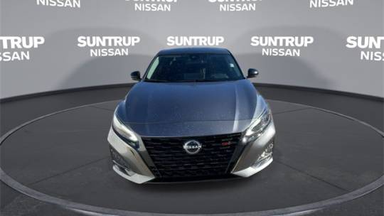 2023 nissan altima 2.0 sr