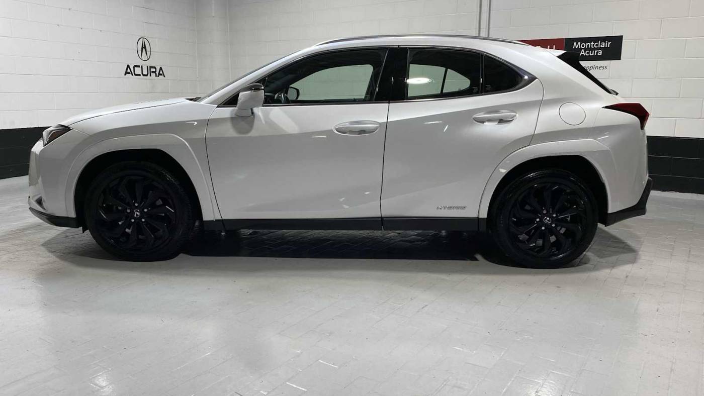 2022 lexus ux 250h base