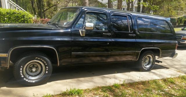 silverado c10 suburban