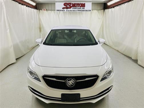 2017 buick lacrosse in milwaukee, wisconsin