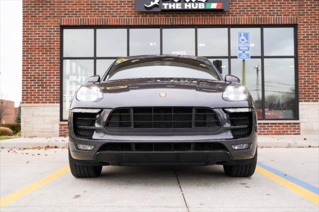 2017 porsche macan gts