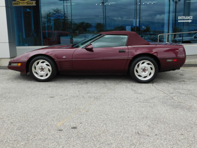 1993 corvette 40th anniversary convertible 4,200 miles