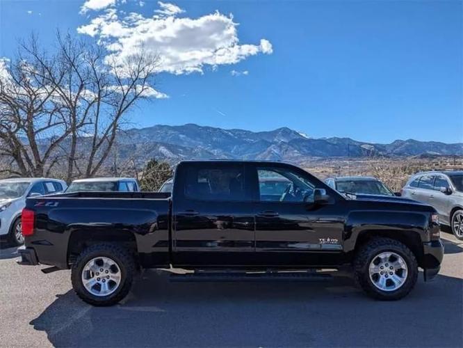2018 chevrolet silverado 1500 crew cab lt pickup 4d 5 3/4 ft in colorado springs, colorado