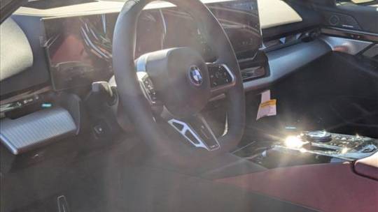 2025 BMW i5