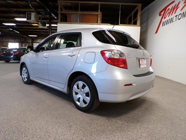2009 toyota matrix base