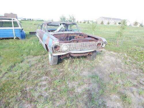 1963 impala 2dr hdtp. this is a rolling chassis, body is in very good condition, g