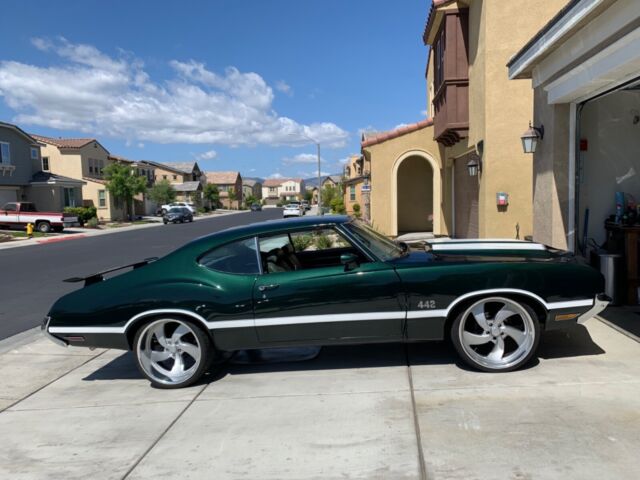 vehicle description super clean 72 cutlass 442 trubute with a pro charged ls2 pu