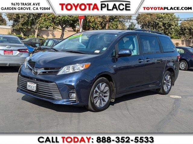 2020 toyota sienna xle
