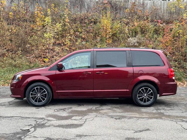 2019 dodge grand caravan gt