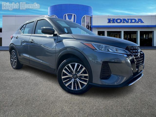 2022 nissan kicks sv