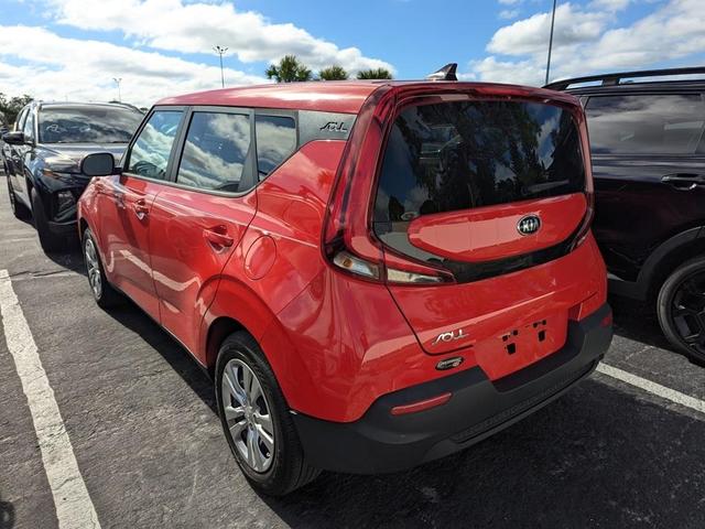 2021 kia soul lx