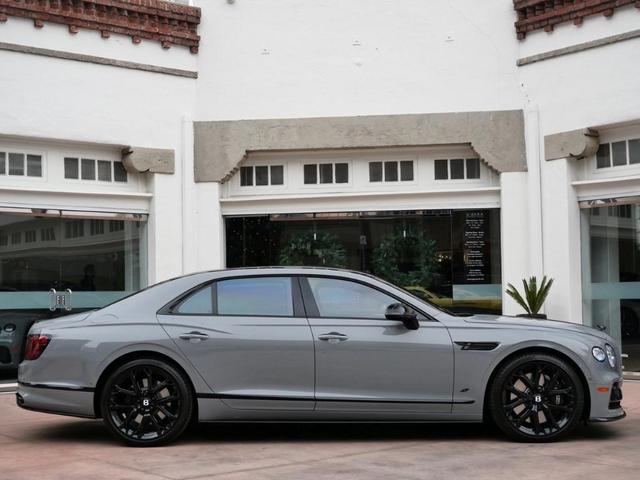 2024 bentley flying spur s