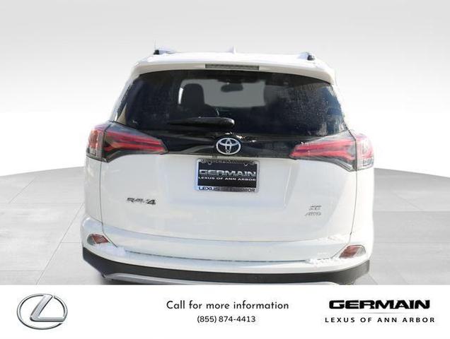2017 toyota rav4 se