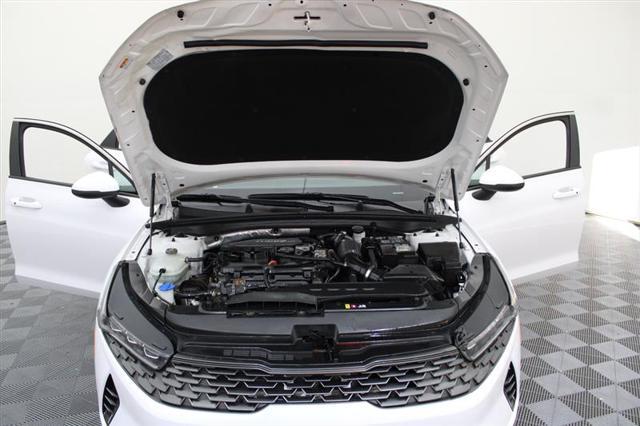 2021 kia k5 lxs