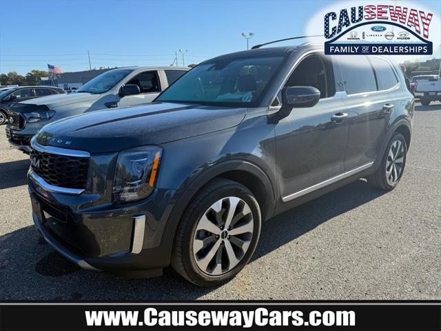 2022 kia telluride s
