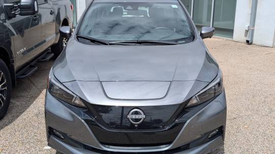 2025 Nissan Leaf