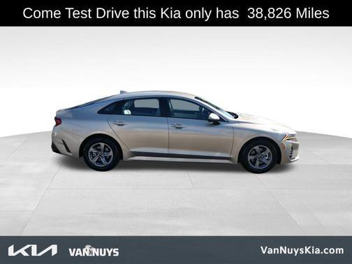 2022 kia k5