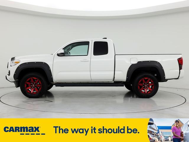 2022 toyota tacoma sr