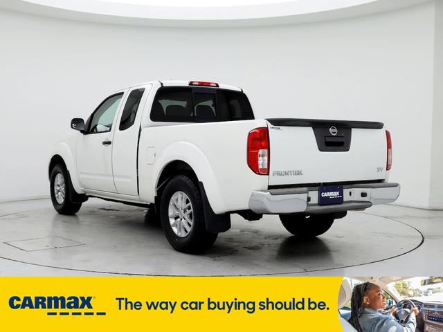 2017 nissan frontier sv
