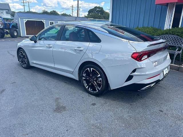2021 kia k5 gt-line
