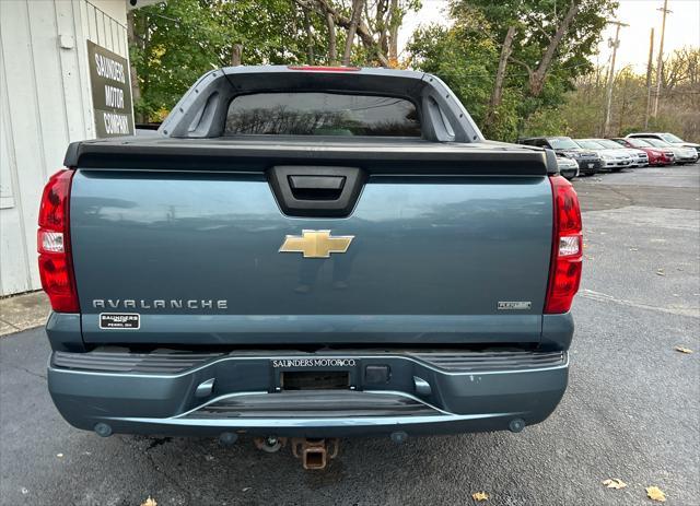 2010 chevrolet avalanche 1500 lt