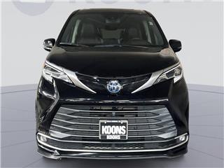 2021 Toyota Sienna platinum 7-passenger