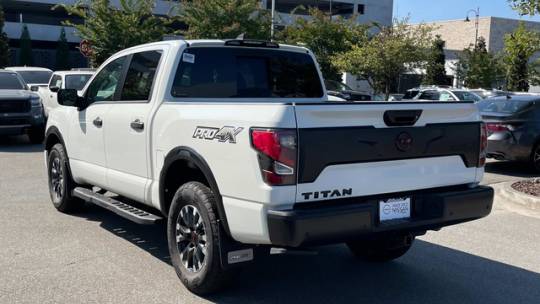 2024 Nissan Titan pro-4x