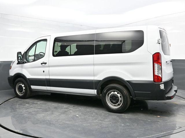 2016 ford transit-150 xl