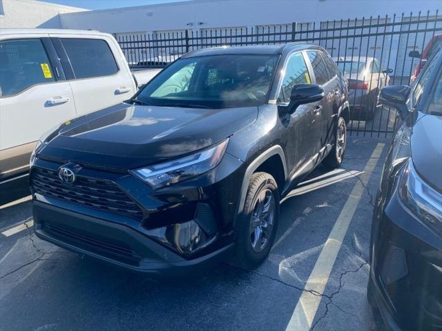 2022 toyota rav4 xle