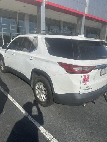 2019 chevrolet traverse lt cloth
