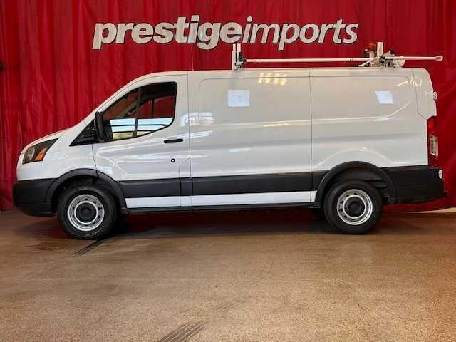 2015 ford transit-250 base