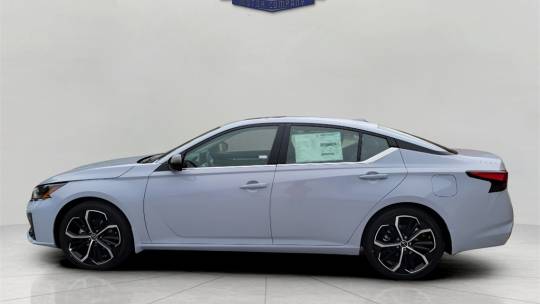 2025 Nissan Altima