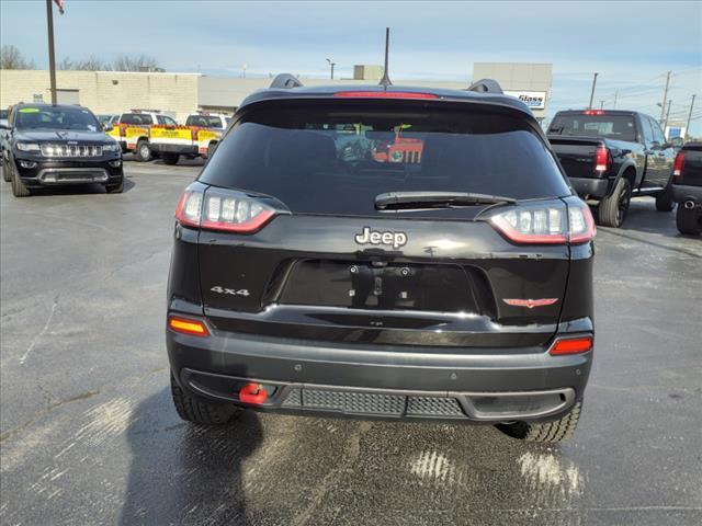 2021 jeep cherokee trailhawk