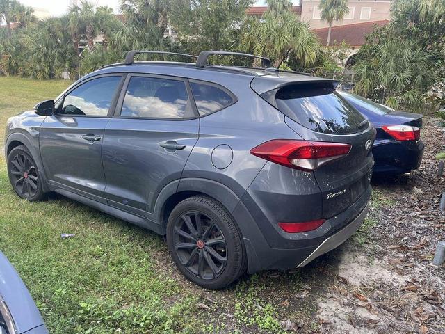 2017 hyundai tucson night